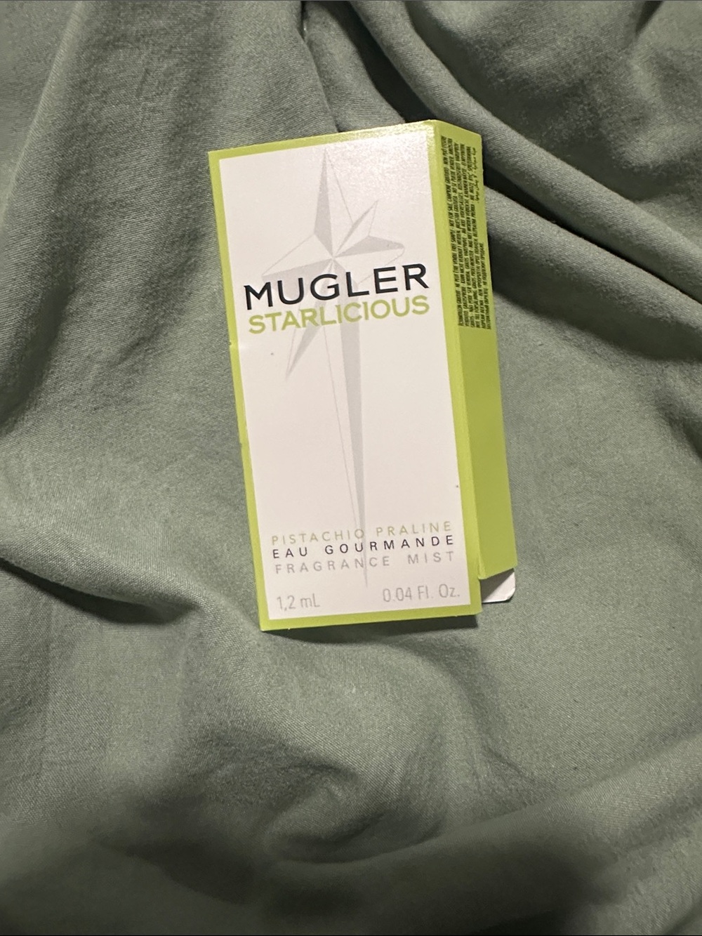 4/$15 Mugler Starlicious Sample